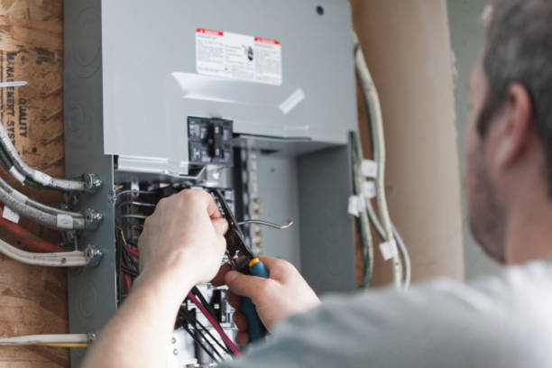 Professional Electrician in Universal City, TX